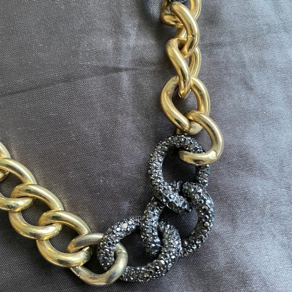 Chain statement necklace - Picture 2 of 2